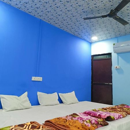 Baba Guest House Ujjain Eksteriør bilde